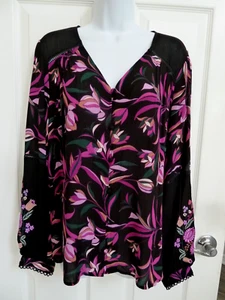 NEW!! TRIBAL JEANS Sz M 8/10 Flowy Blouse Embroidered Sleeves Floral - Picture 1 of 8
