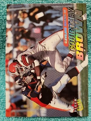 2001 FLEER ULTRA COURTNEY BROWN #185 CLEVELAND BROWNS - Image 1 of 4