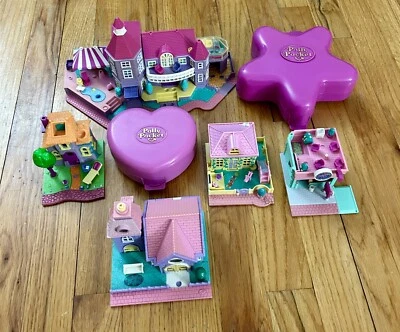 Polly Pocket Bluebird Compacts Only Light-up Magical Mansion Chapel Starlight - Image 1 of 4