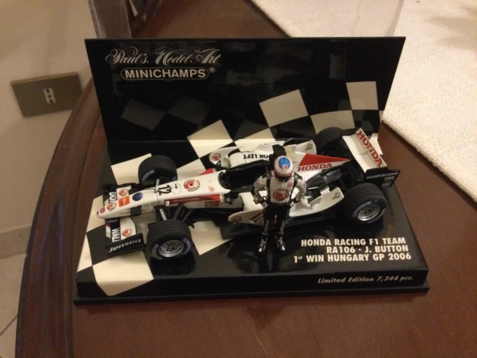 Minichamps Honda Racing F1 Team RA106 Jenson Button 1st win Hungary GP 2006 1/43 - Immagine 1 di 1