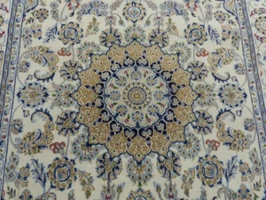 6'x9'4" New Luxurious Wool Silk Fine Handmade 200+ KPSI Nain Oriental area Rug - Picture 1 of 13