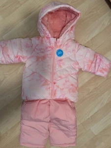 Traje de nieve Carter's para niños pequeños 2 piezas rosa tie dye en 12 meses - Imagen 1 de 9