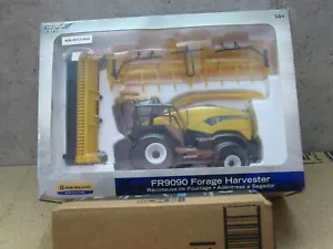 1/32 ERTL FR9090 New Holland Forage Harvester 13730DS excellent collector's item - Picture 1 of 23