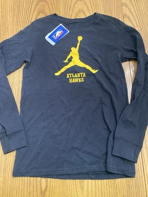 NIKE JORDAN YOUTH ATLANTA HAWKS LONG SLEEVE SHIRT SIZE LARGE 14-16 NWT - Image 1 of 2