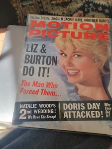 November 1963 Motion Picture Magazine Doris Day Cover Liz & Burton Article - Picture 1 of 2