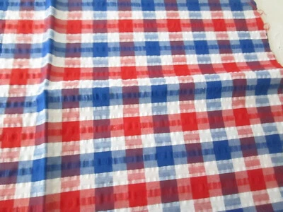 Tela Patriótica Rojo, Blanco y Azul Seersucker Cuadros Rayas 44" Ancho x 25" L Foto 1 de 4