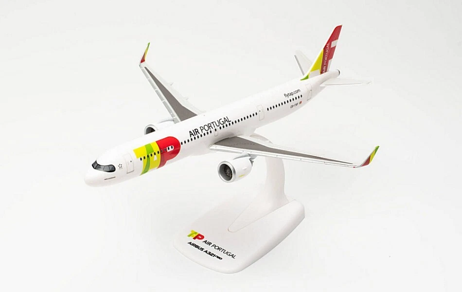 Modellini aerei di linea Herpa AIRBUS A321LR TAP AIR PORTUGAL 1:200 modellismo - Immagine 1 di 1