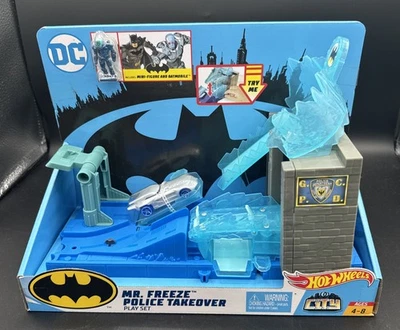 New DC Hot Wheels City Mr. Freeze Police Takeover Play Set Batman Theme Age 4-8 - Image 1 of 4
