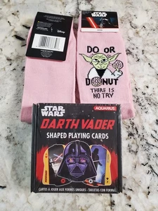 1 Deck Darth Vader Playing Cards & A FREE PAIR Of Odd Sox Yoda Socks - Picture 1 of 3