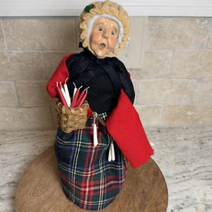 Byers' Choice Caroler 1998 Gray Hair Woman Selling Candles Vendor Writing Bottom - Picture 1 of 11