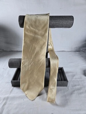 Corbata Neo Bill Blass Cuello Para Hombre Dorada Sólida Hecha a Mano Seda Formal Clásica Ajustable Foto 1 de 4