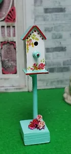 Casa delle bambole in miniatura mobili dipinti artigianalmente birdhouse - Foto 1 di 5