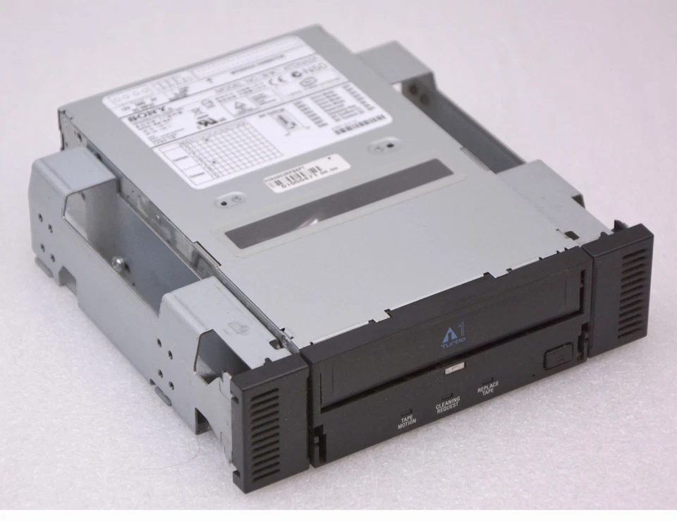 Intern Ide Tape Drive 40/104 GB Sony ATDNA2A Ait Drive 104GB ST1 - Image 1 of 1