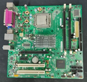 Intel LGA775 Motherboard with Intel Pentium Dual-Core CPU (A8) - Picture 1 of 4