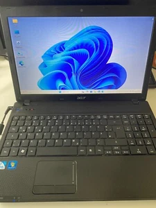 Acer Aspire 5742 Z, Core i3, Win11, 256 GB SSD, 4GB DDR3 - Bild 1 von 10