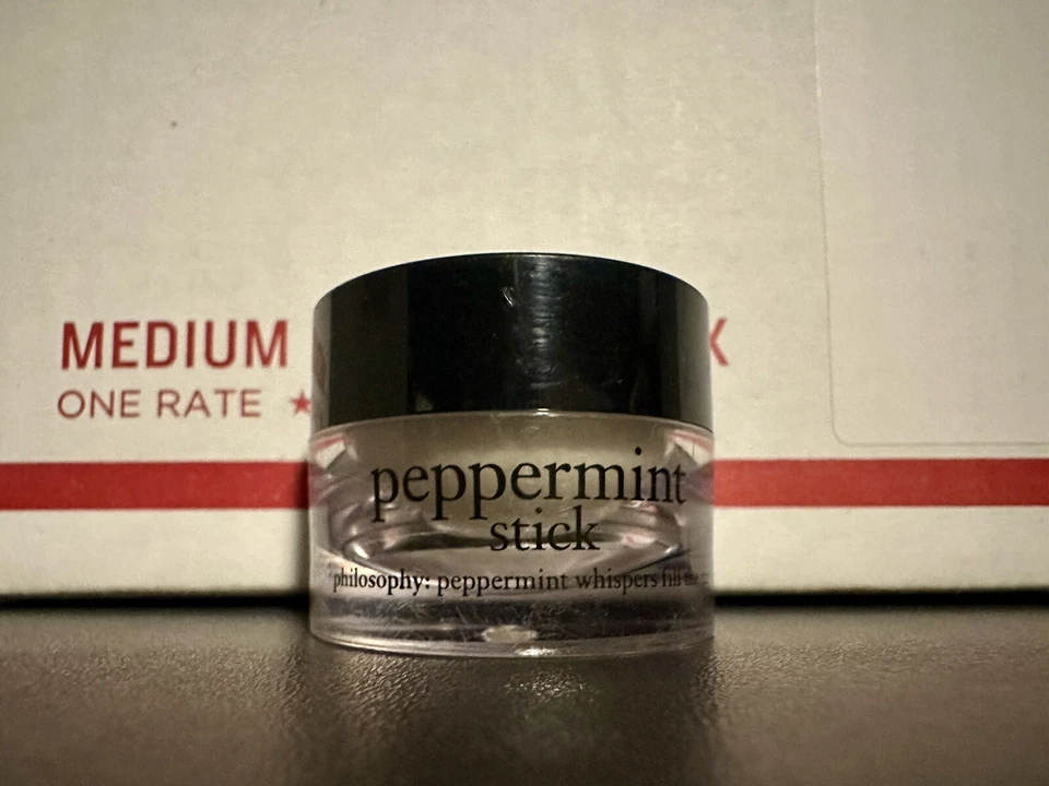 НОВАЯ ФИЛОСОФИЯ МЯТЫ ПЕРЕЧНОЙ ПАЛОЧКА ДЛЯ ПОЛИРОВКИ ГУБ САХАРНЫЙ СКРАБ 0,35 УНЦИЙ 0,35 УНЦИЙ БАНКА - Изображение 1 из 1