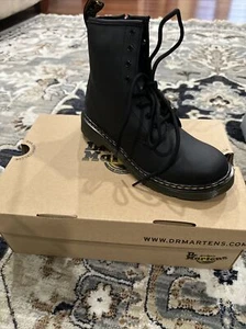 YOUTH 1460 SOFTY T LEATHER LACE UP BOOTS DR MARTENS - Picture 1 of 5