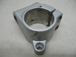 YAMAHA 97-06 YZF600R YZF 600 R RIGHT SIDE CLIP ON HANDLEBAR HOLDER OEM  - Picture 1 of 4