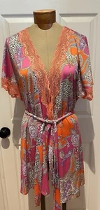 IN BLOOM by Jonquil Wrap Robe w/ Tie Coral Lace Trim Floral Size XL - Picture 1 of 5