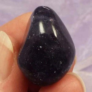Iolite/Sunstone tumblestone 'Realise Your Spiritual Potential' 11.1g SN45462 - Picture 1 of 4