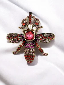 New Rich Pink-Hued Bee and Crown Brooch – B281 - Picture 1 of 6