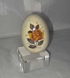 Einzelnes Keramik bemaltes Osterei glasierte gelbe Rose - 3" hoch hohl - Bild 1 von 5