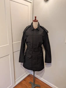 Neu ohne Etikett Victorinox Swiss Army Mantel Gr. M Gore TexTrench Regenmantel schwarz Gürtel - Bild 1 von 6