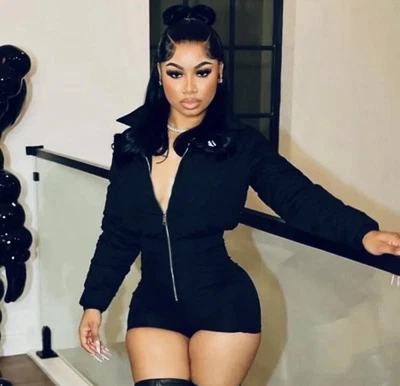 Mono corto abrigo hinchado para mujer Foto 1 de 4