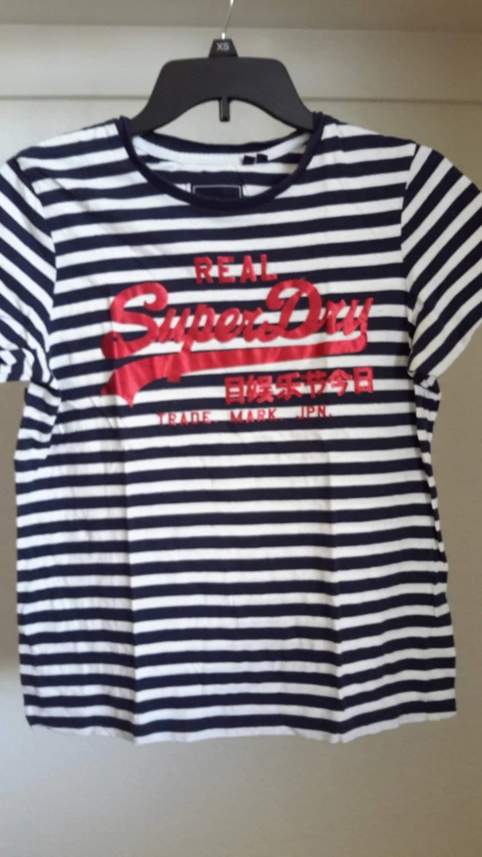 Camiseta Real SUPERDRY CO TradeMark Japón Mujer EE. UU. 6 Logo Rayas Usada Foto 1 de 4