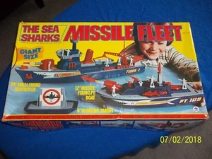 RARE Vintage HG TOYS THE SEA SHARKS MISSILE FLEET in BOX #957 LOOK BUY IT NOW - Picture 1 of 12