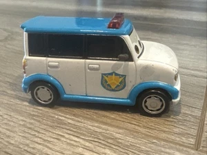 Disney Pixar Cars 2 Officer Murakarmi 1:55 Diecast - Bild 1 von 5
