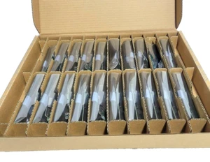 L91209-001 Pour Impact - Bavoir I/O SIDE BD PCA,BTN,CR,USB Type A,Bibury2 - BOITE DE 20 - Photo 1/5