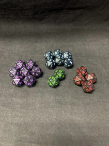 20-Sided Spindown Life Counter Dice - MTG: Murder Karlov Manor Variations - D20 - Picture 1 of 1