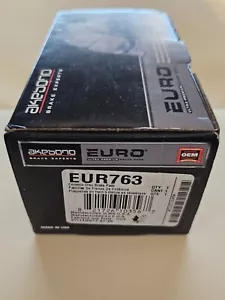 Akebono EUR763 Disc Brake Pad Set for select 1995-2009 BMW & Saab Vehicles NEW - Foto 1 di 2