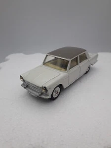 Juguetes Corgi Vintage Nº232, Fiat 2100, Coche Modelo Diecast Blanco, Sin Caja. - Imagen 1 de 19
