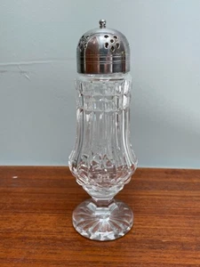 Waterford 8" Taglio Cristallo Zuccheriera Shaker o Muffinier Coperchio Piatto Argento - Foto 1 di 10