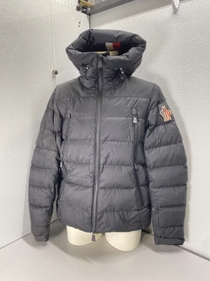 Moncler Hombres Grenoble Chaqueta de Esquí con Capucha Talla 3 (44R) Negro Foto 1 de 4