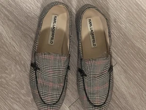 Karl Lagerfeld Women Sz 6 1/2 Plaid Loafers Houndstooth Slip-On Flat Designer - Picture 1 of 15