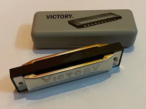 Vintage Victory Harmonica Mouth Organ in Working Condition and in Original Case - Picture 1 of 5