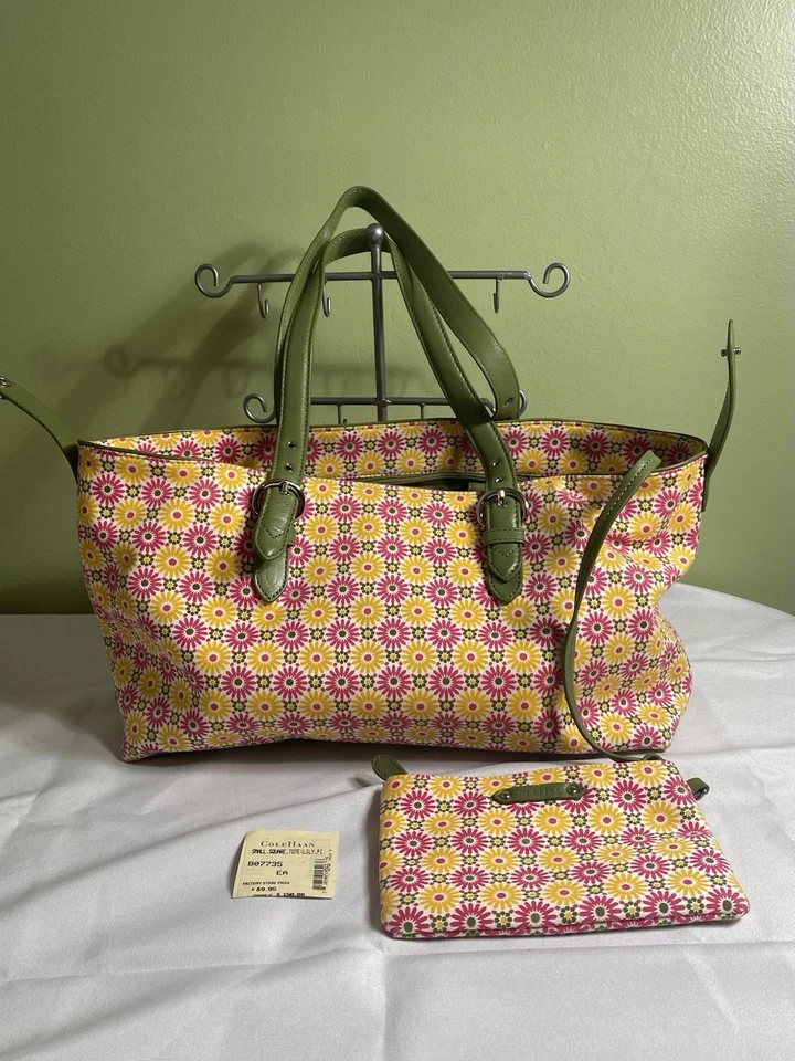 Bolso de Maquillaje Cole Hann Vintage Floral Rosa Verde Amarillo Cuero Asa Inferior Foto 1 de 4