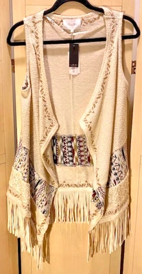 MISS ME NWT Adorable Western Fringe Off White Vest Size Large Boho Hippie - Image 1 of 4