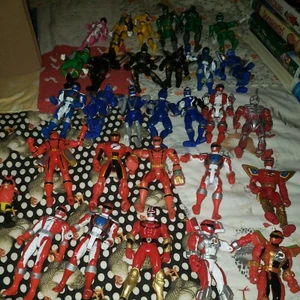 2000 Plus Power Rangers Action Figure Lot 30 - Picture 1 of 9