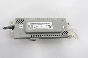 2017 - 2023 TESLA MODEL 3 RADIO RECEIVER CONTROL MODULE OEM 107974900D - Picture 1 of 9