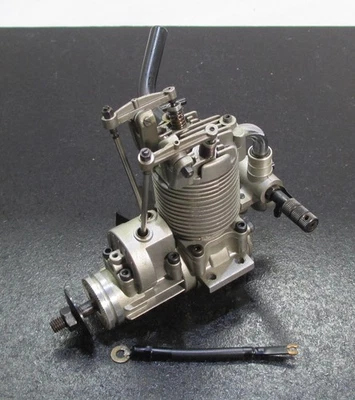 SAITO FA-40 6.58cc open rocker 4 stroke glow engine near mint f/s - Image 1 of 4