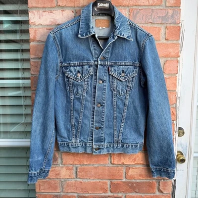 Vintage 70s Levi’s Men’s Denim Blue Jean Jacket - Size 40 - 70505 0217 type 3 - Image 1 of 4