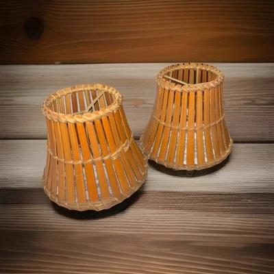 Vintage BAMBOO STYLE 5 3/8”CLIPON LAMP SHADE Small Tan Metal Frame Wood - Image 1 of 4