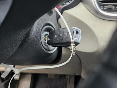 Ignition Switch Conventional Ignition Fits 16-20 SORENTO 2367740 - Image 1 of 4