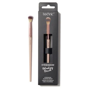Technic Eyeshadow Blending Brush - Picture 1 of 3