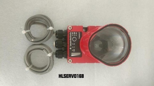 Foto 1 di 4