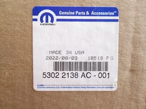 Genuine OEM Mopar Chrysler Dodge Jeep Ram 53022138AC Engine Valve Cover Right - Picture 1 of 7